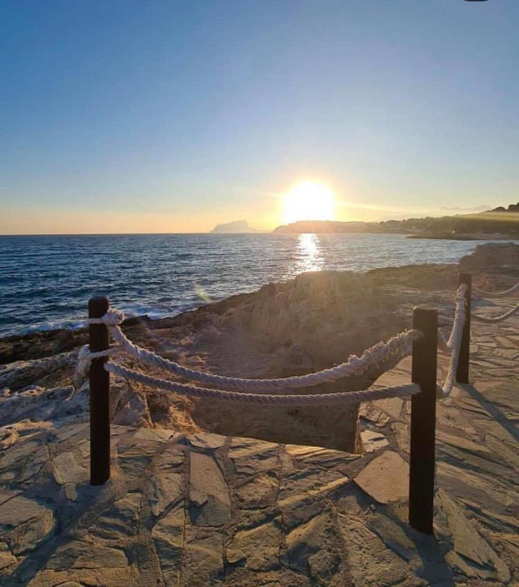 Bungalow Marquerite Moraira, 5 Minutes From Beach Teulada Ngoại thất bức ảnh