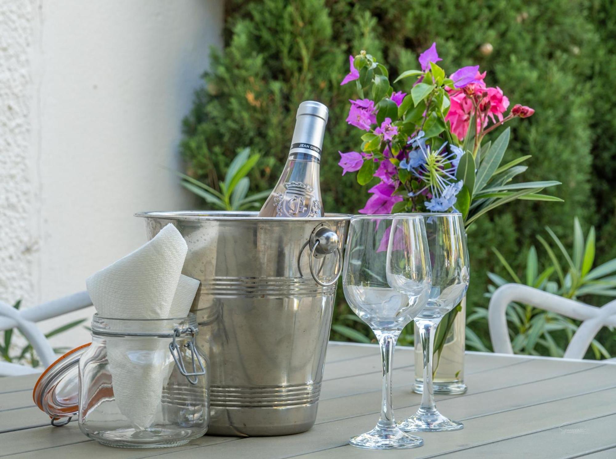 Bungalow Marquerite Moraira, 5 Minutes From Beach Teulada Ngoại thất bức ảnh
